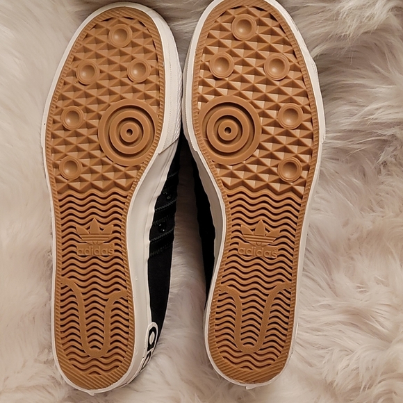 Adidas Nizza Sneaker - Picture 5 of 5